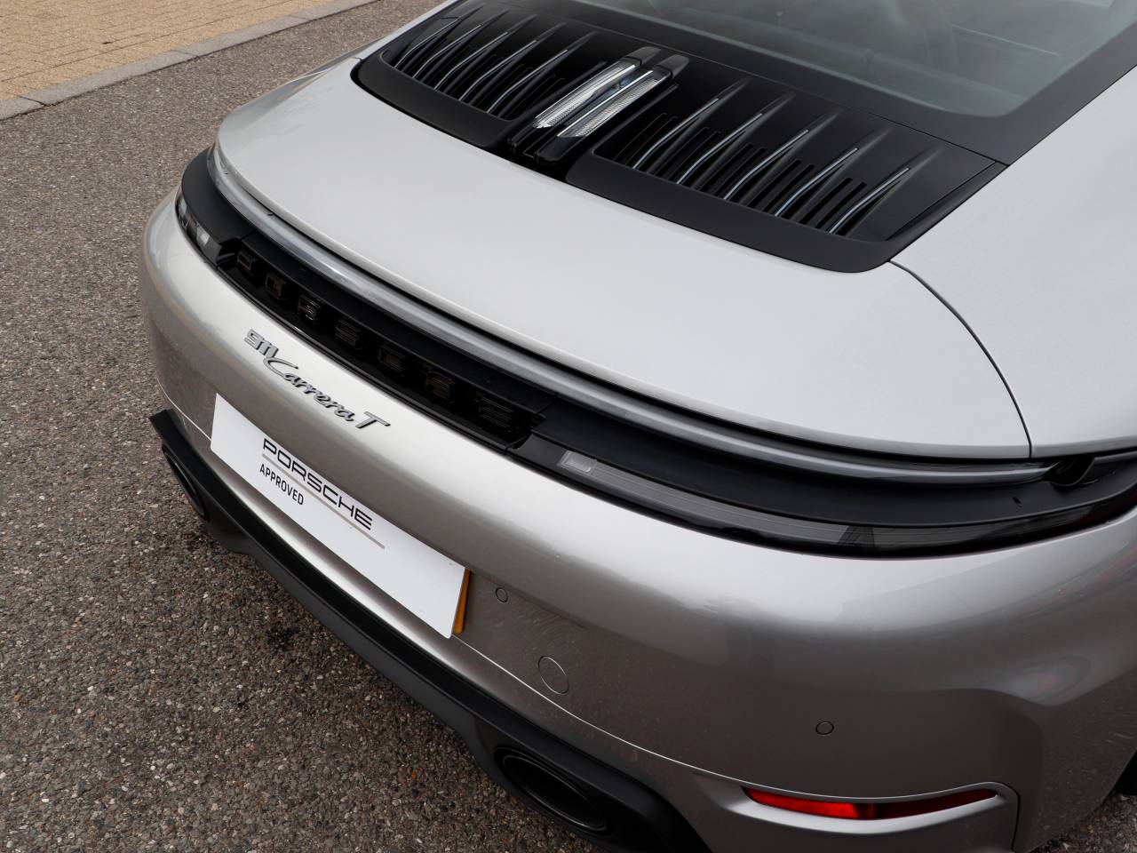 911 (992) CARRERA T (1) image 33