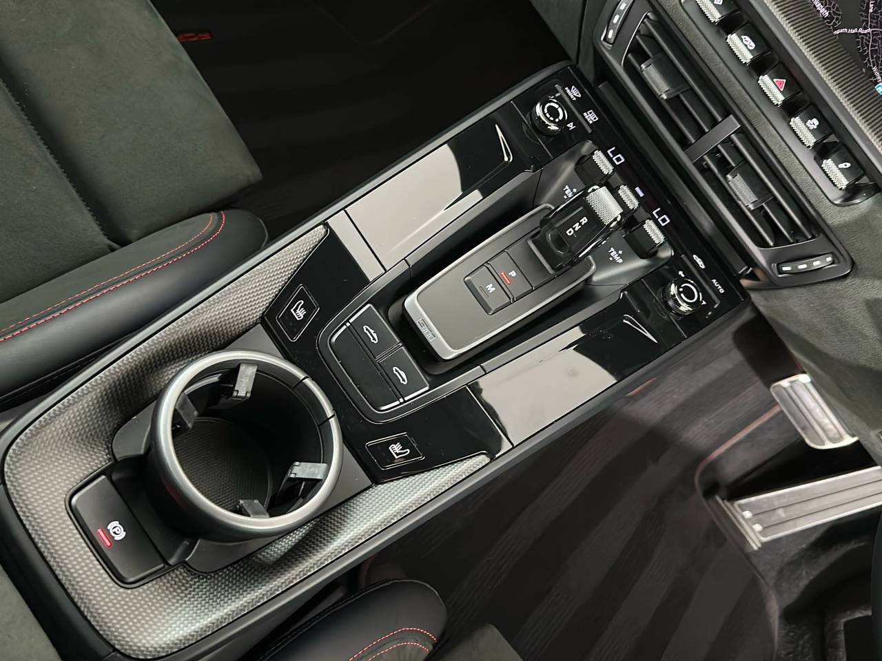 911 (992) TARGA 4 GTS PDK (38) image 38