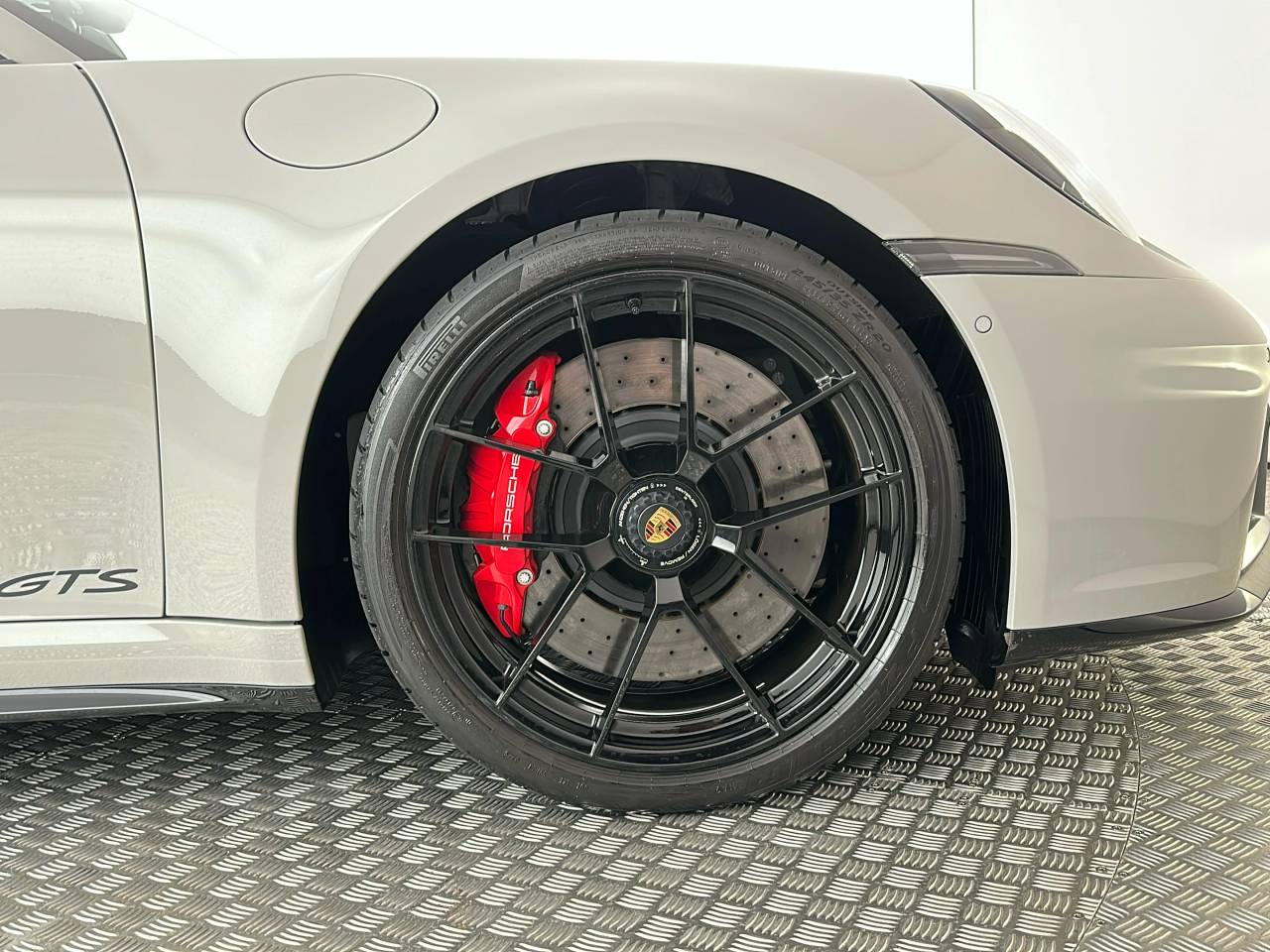 911 (992) TARGA 4 GTS PDK (38) image 06