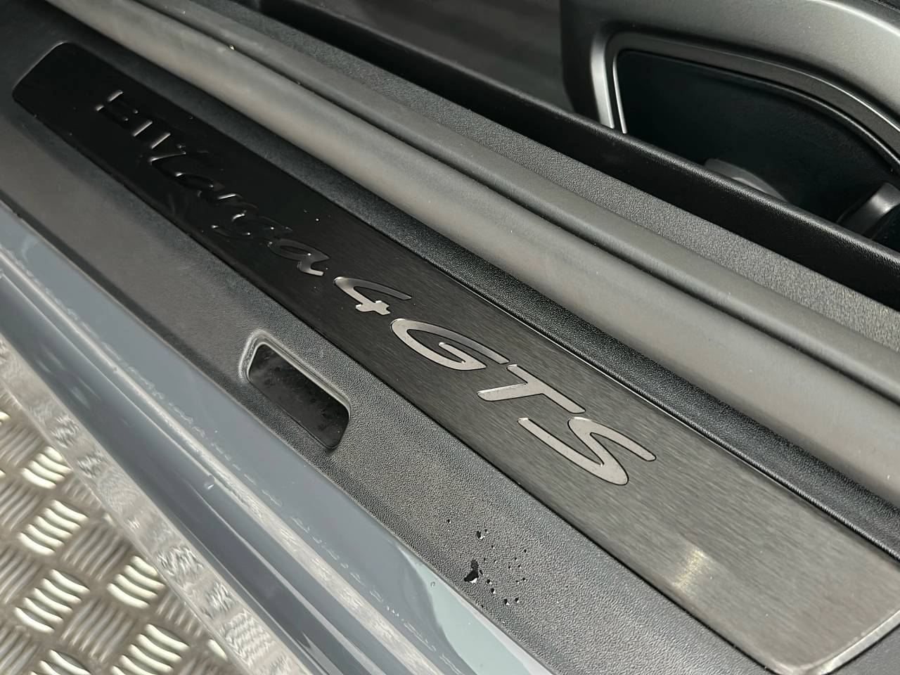 911 (992) TARGA 4 GTS PDK (39) image 45