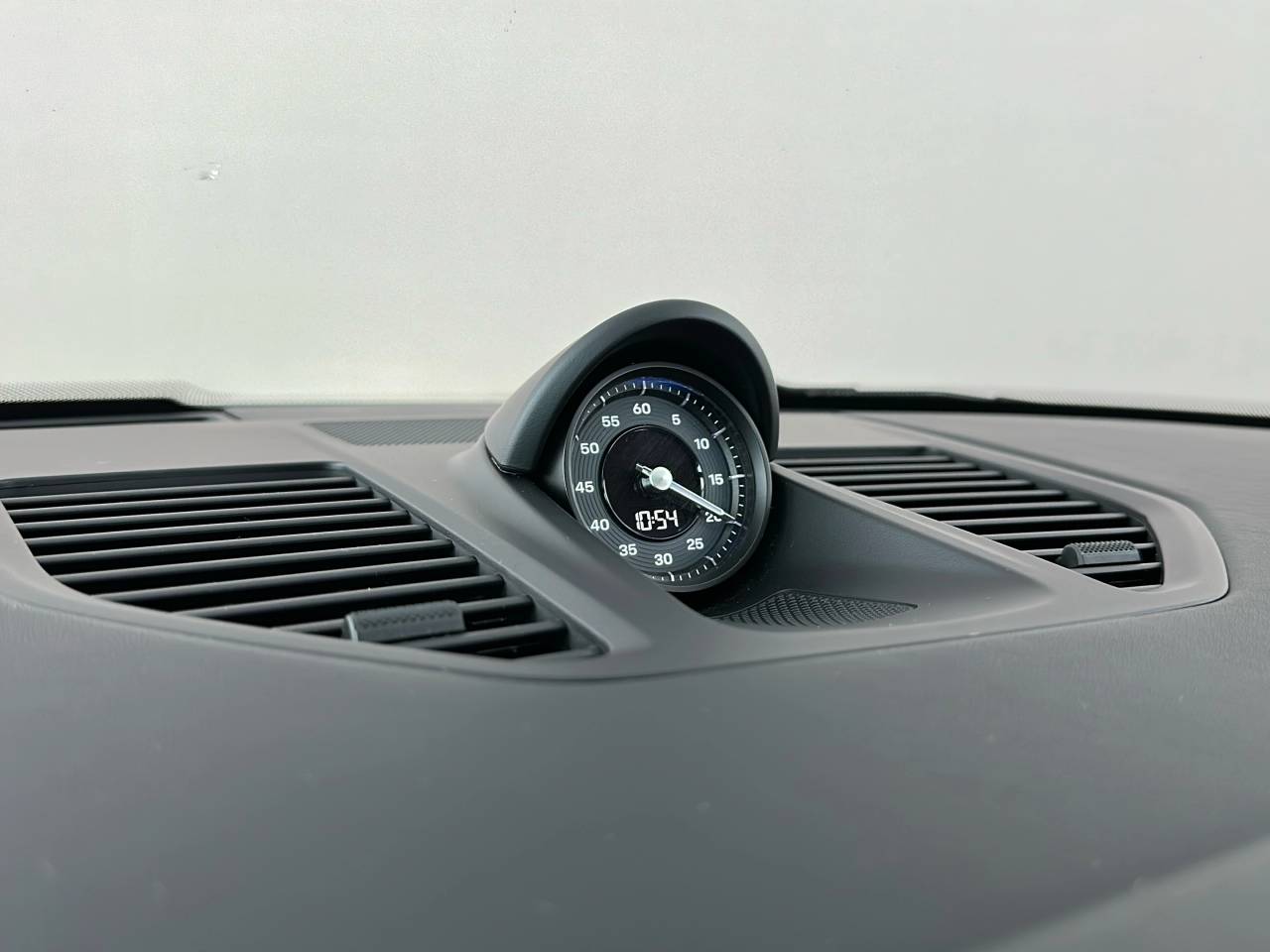 911 (992) TARGA 4 GTS PDK (39) image 25
