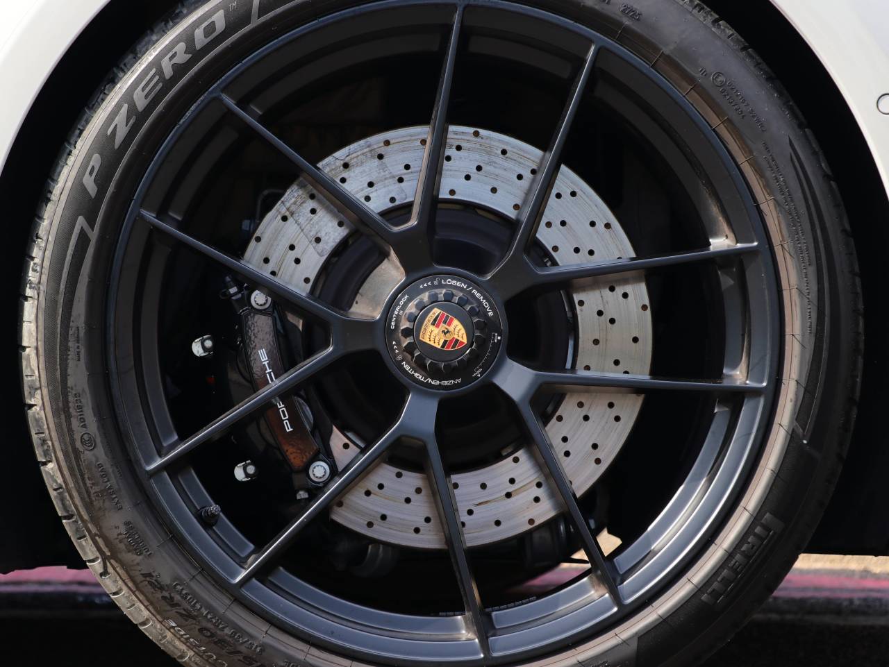 911 (992) CARRERA 4 GTS PDK (19) image 13