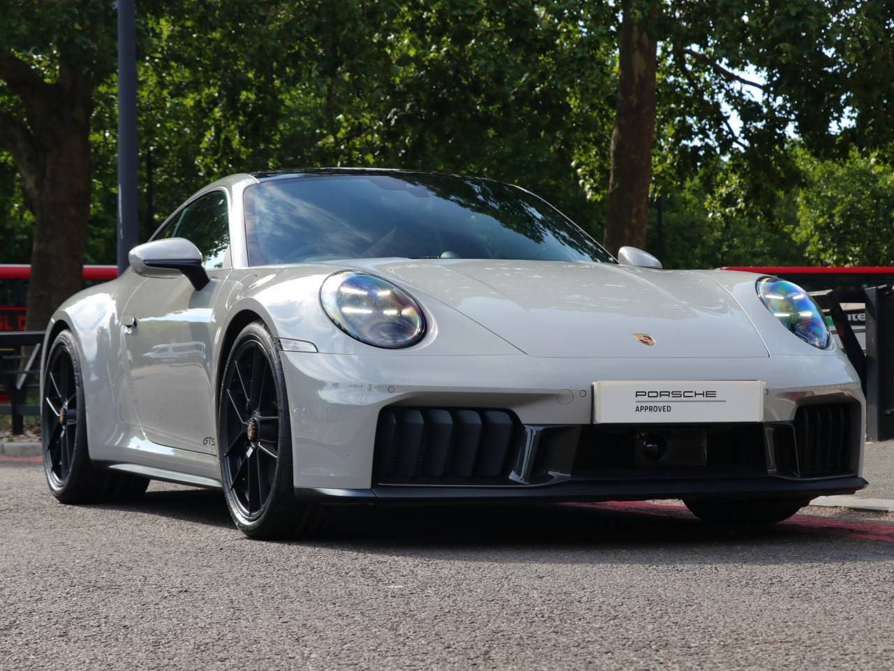 911 (992) CARRERA 4 GTS PDK (19) image 15