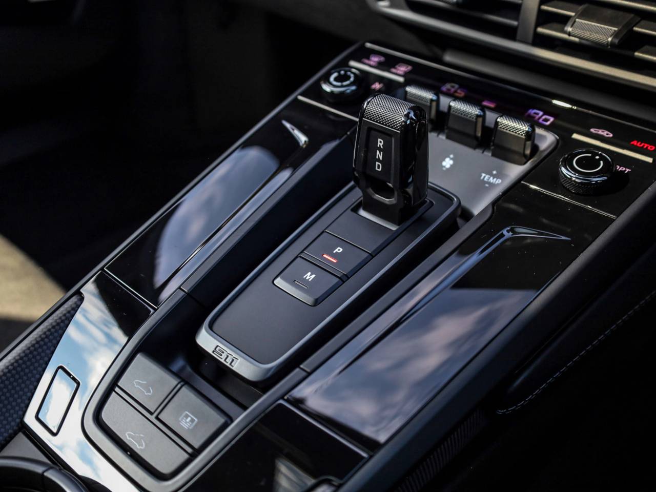 911 (992) CARRERA GTS PDK (24) image 24