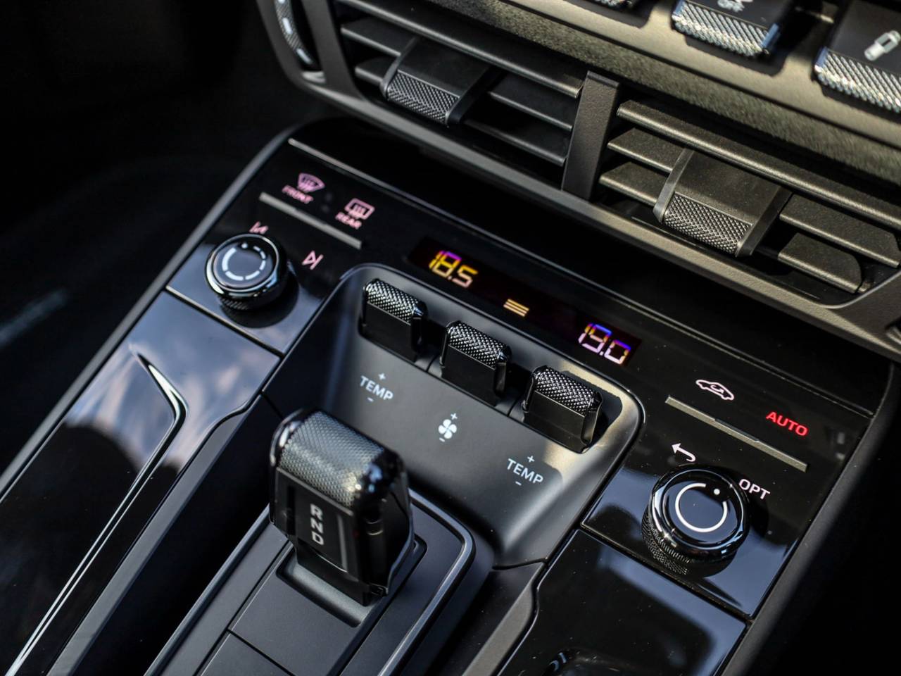 911 (992) CARRERA GTS PDK (24) image 23