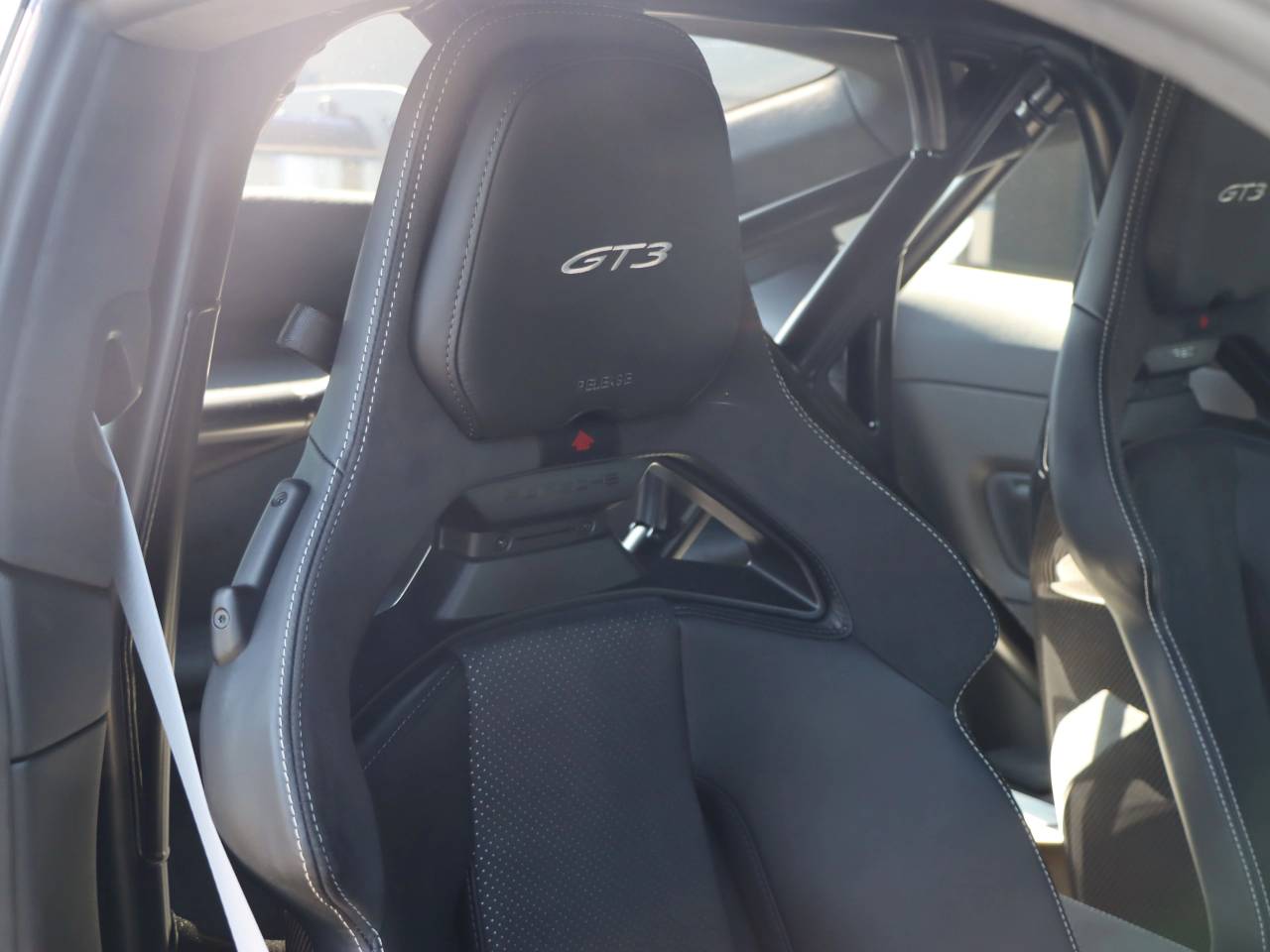 911 (992) GT3 PDK (8) image 25
