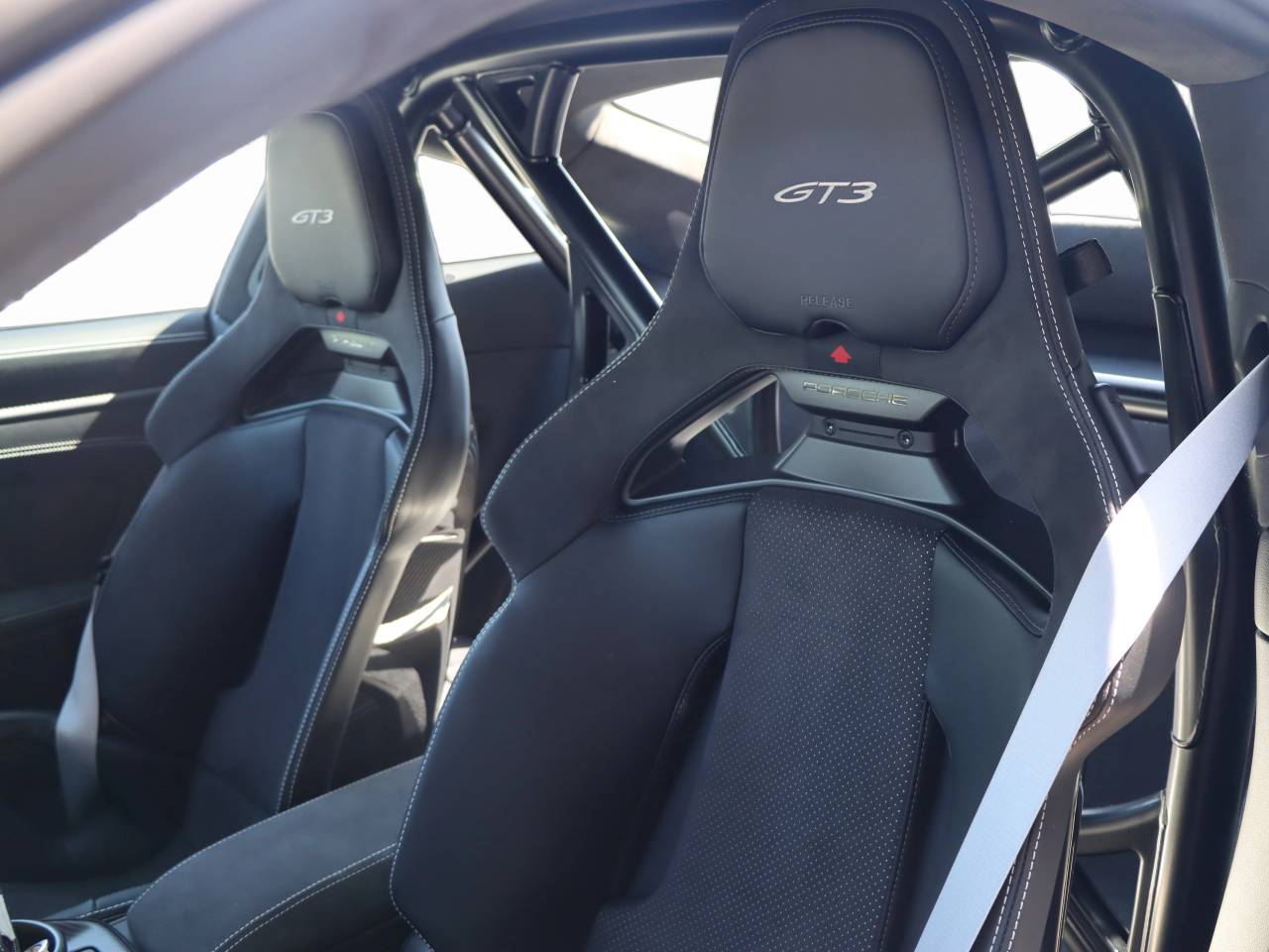 911 (992) GT3 PDK (8) image 23