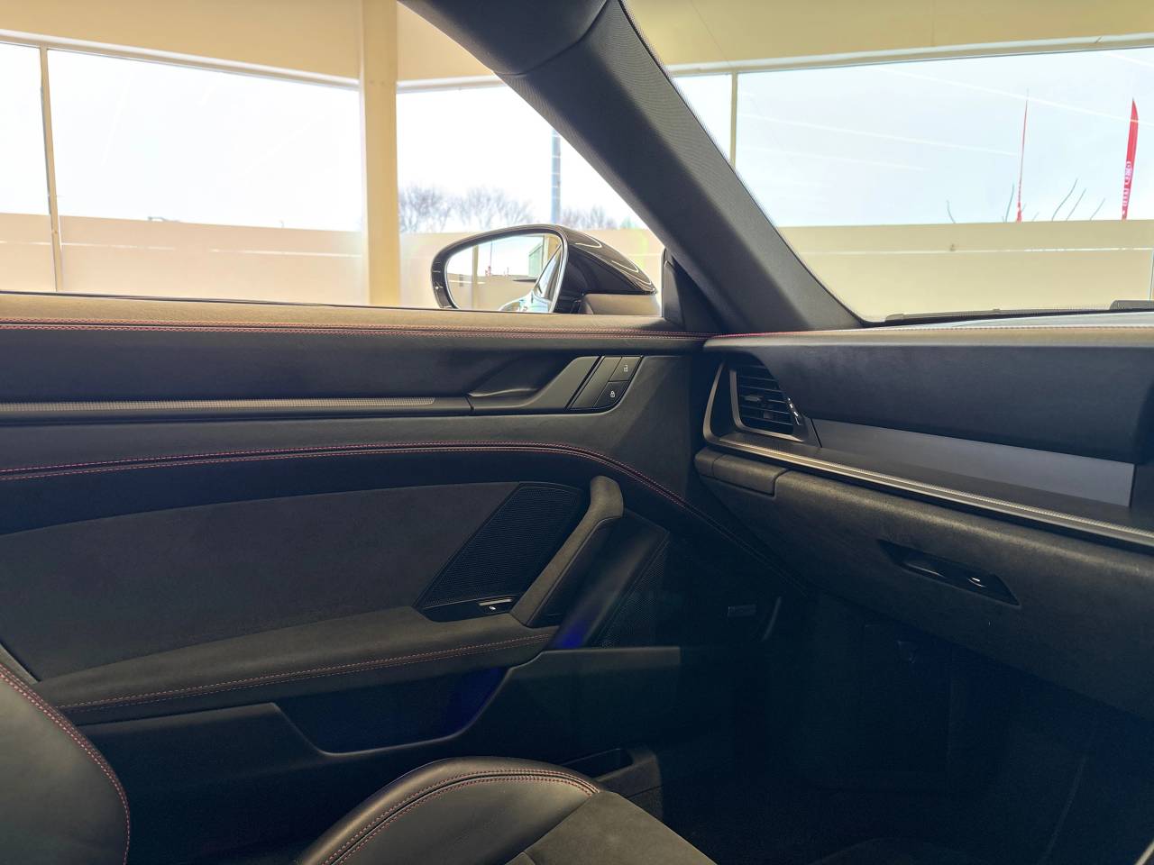 911 (992) CARRERA 4 GTS PDK (5) image 31