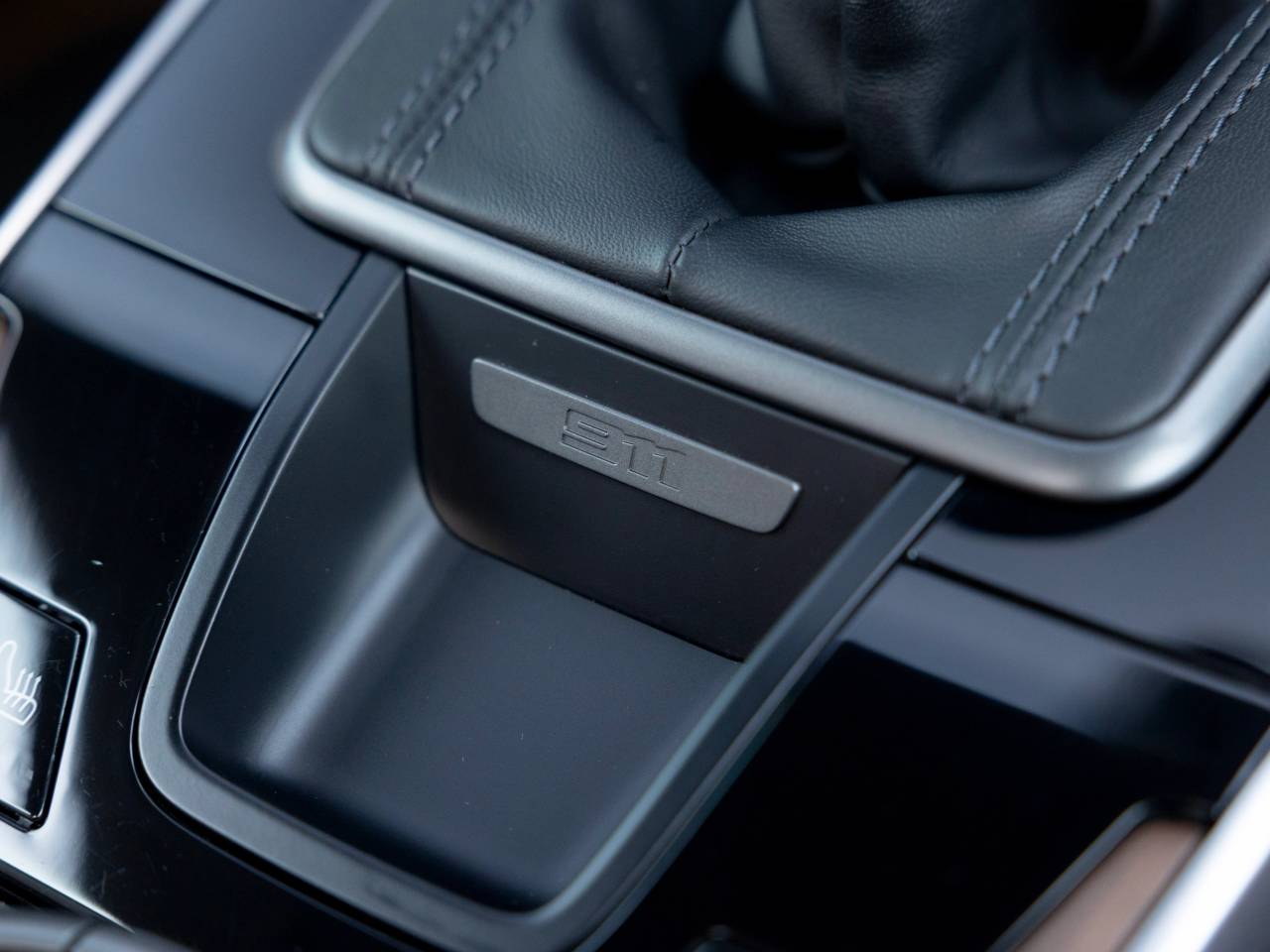 911 (992) SPORT CLASSIC image 60