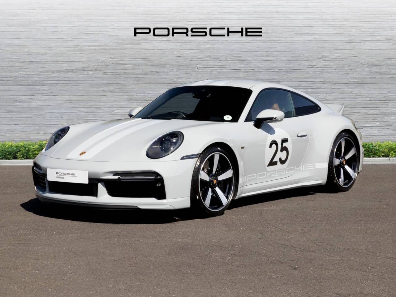 911 (992) SPORT CLASSIC image 13