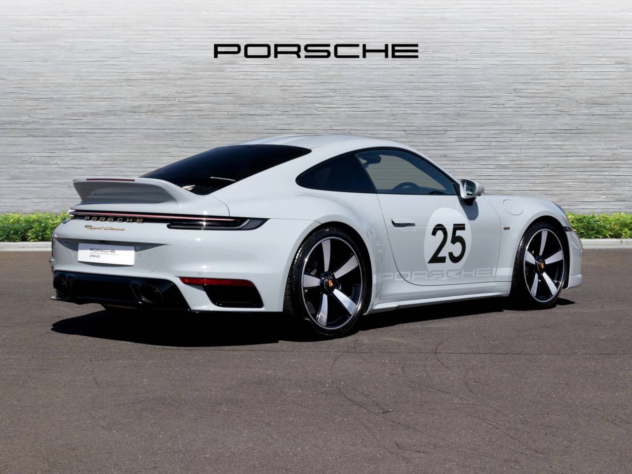 911 (992) SPORT CLASSIC image 03