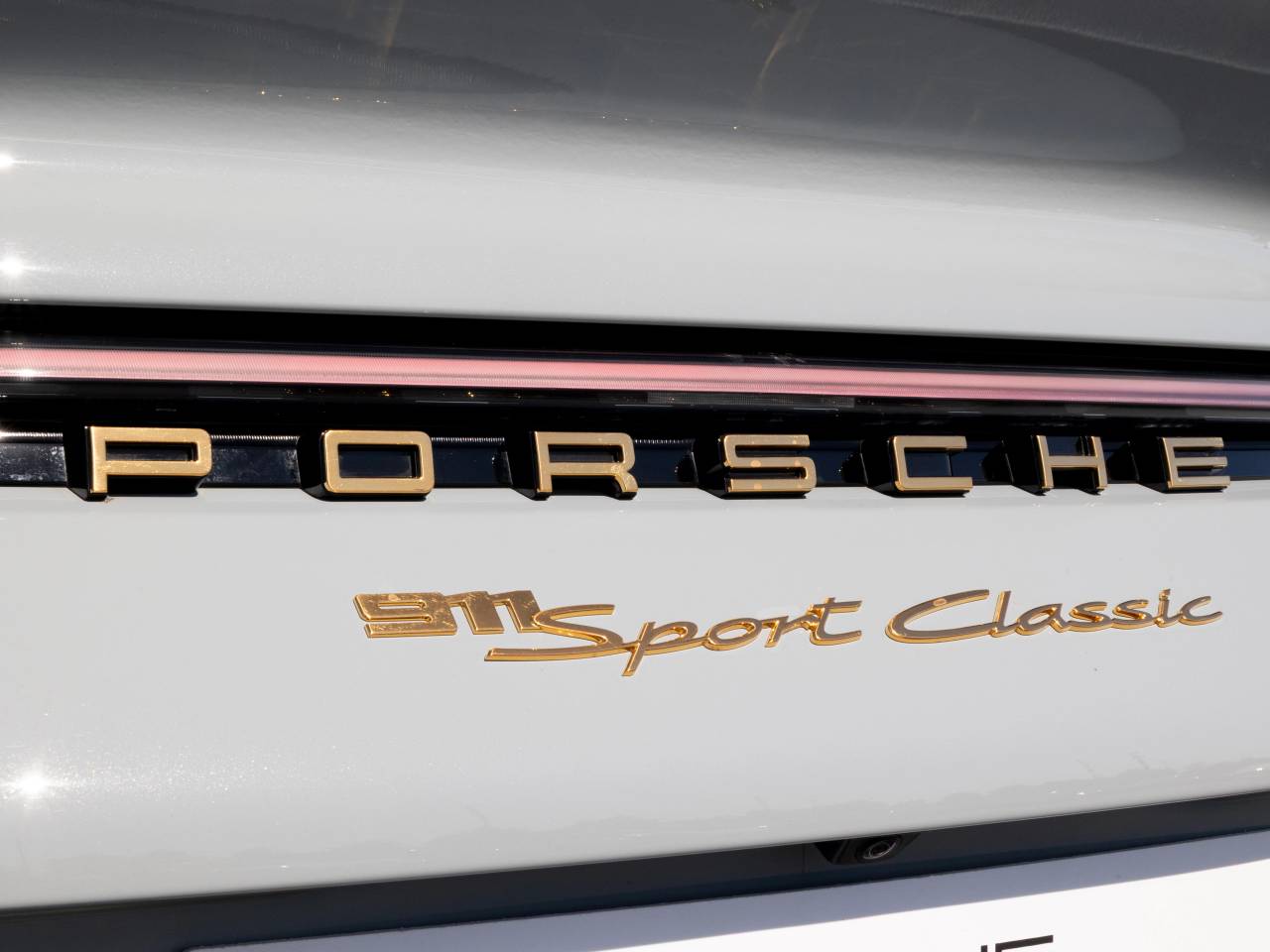 911 (992) SPORT CLASSIC image 45