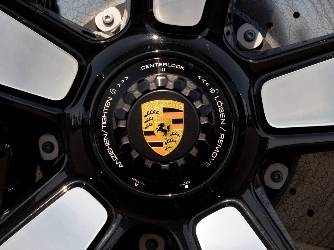 911 (992) SPORT CLASSIC image 07