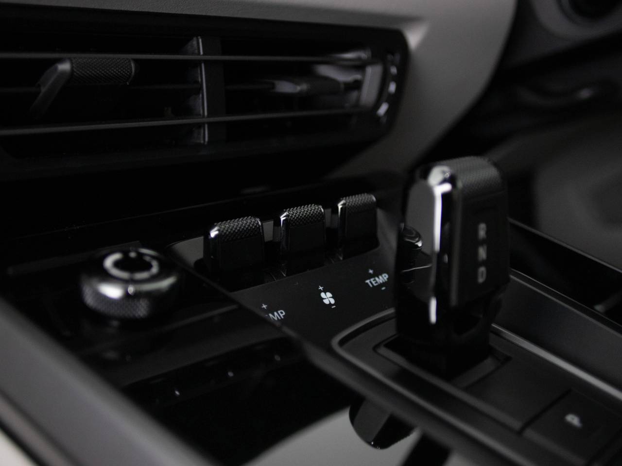 911 (992) CARRERA PDK (11) image 27