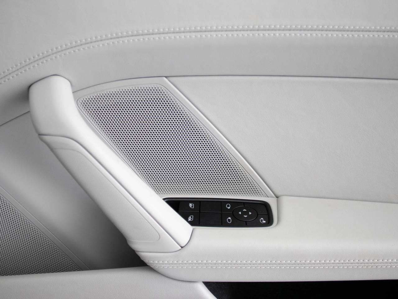 911 (992) CARRERA PDK (11) image 41