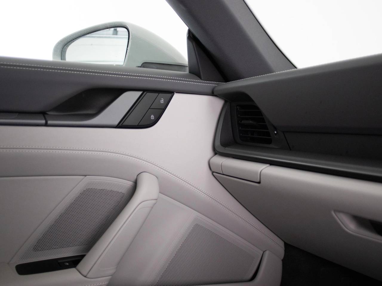 911 (992) CARRERA PDK (11) image 58