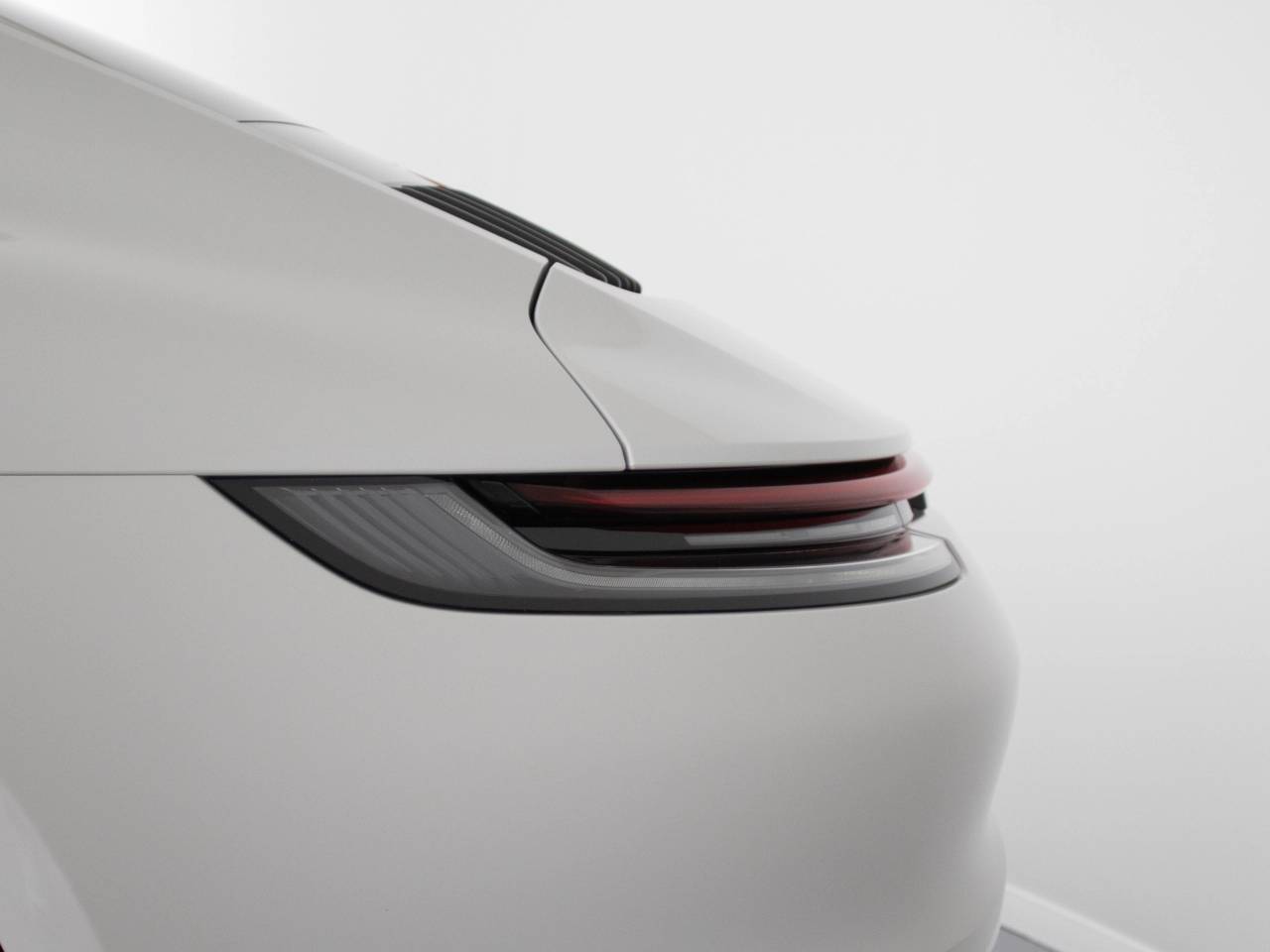 911 (992) CARRERA PDK (11) image 20