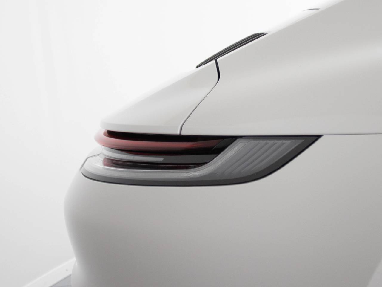 911 (992) CARRERA PDK (11) image 18