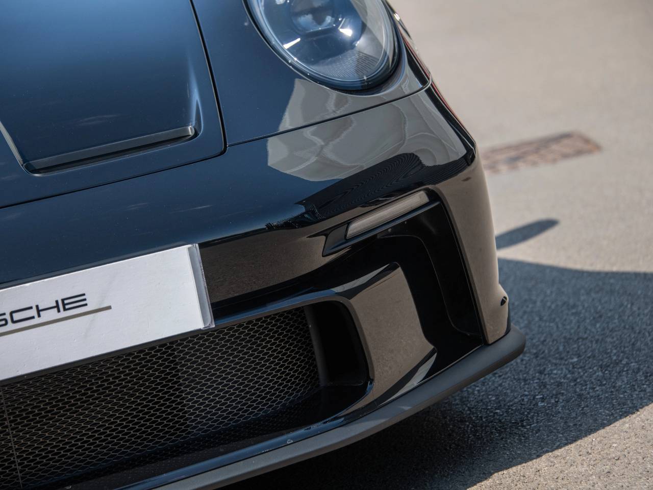 911 (992) GT3 TOURING PDK (6) image 15