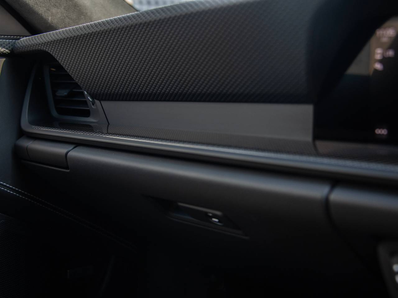 911 (992) GT3 TOURING PDK (6) image 56