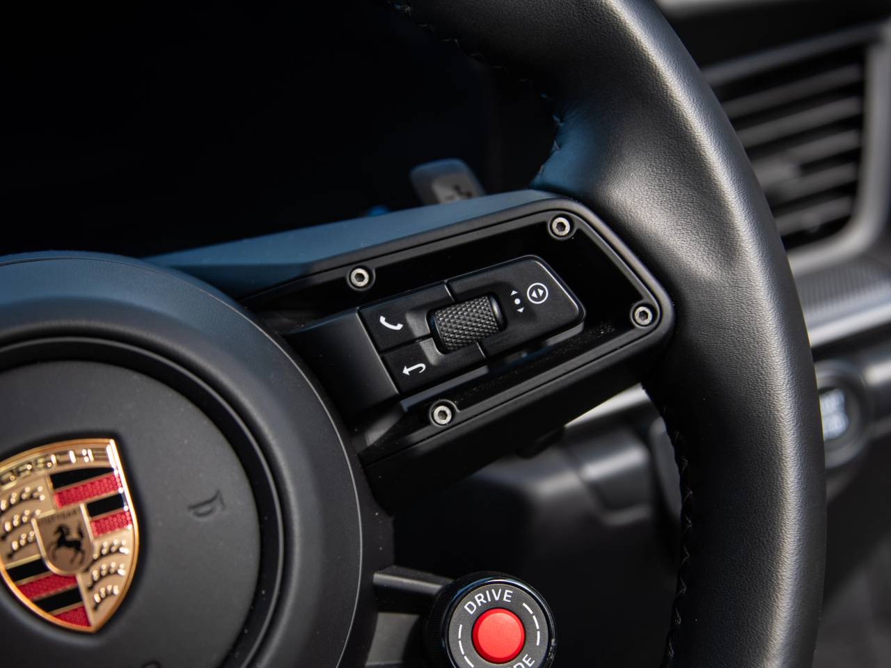911 (992) CARRERA PDK (32) image 41 (1)