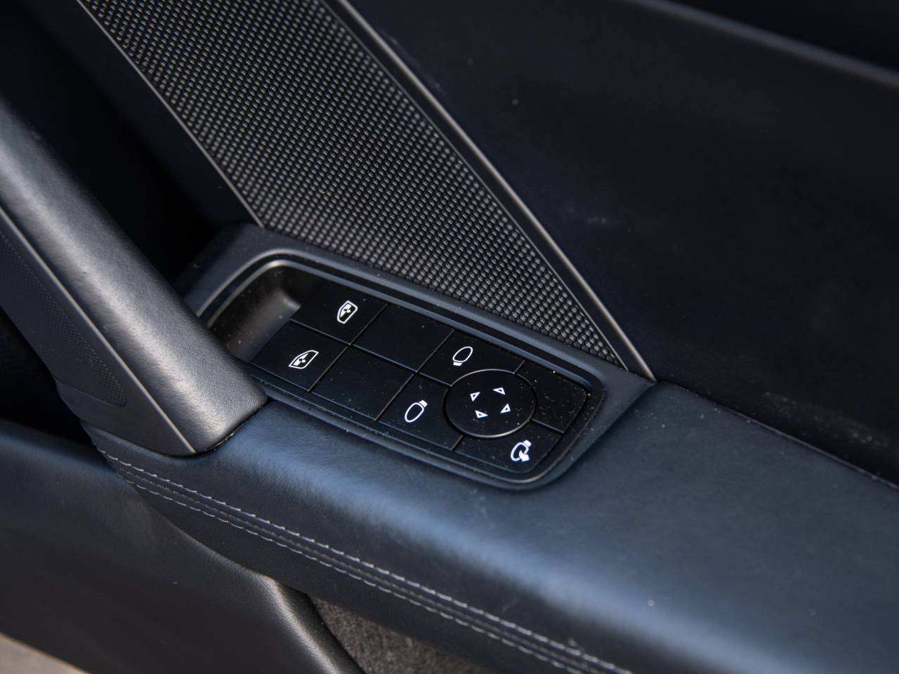 911 (992) CARRERA PDK (32) image 32