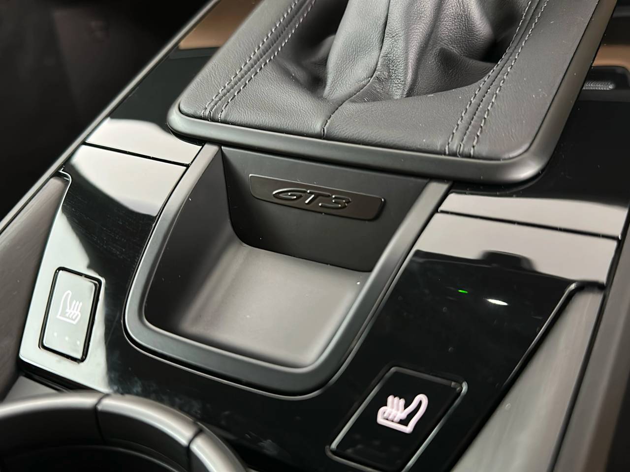 911 (992) GT3 TOURING PDK (15) image 25