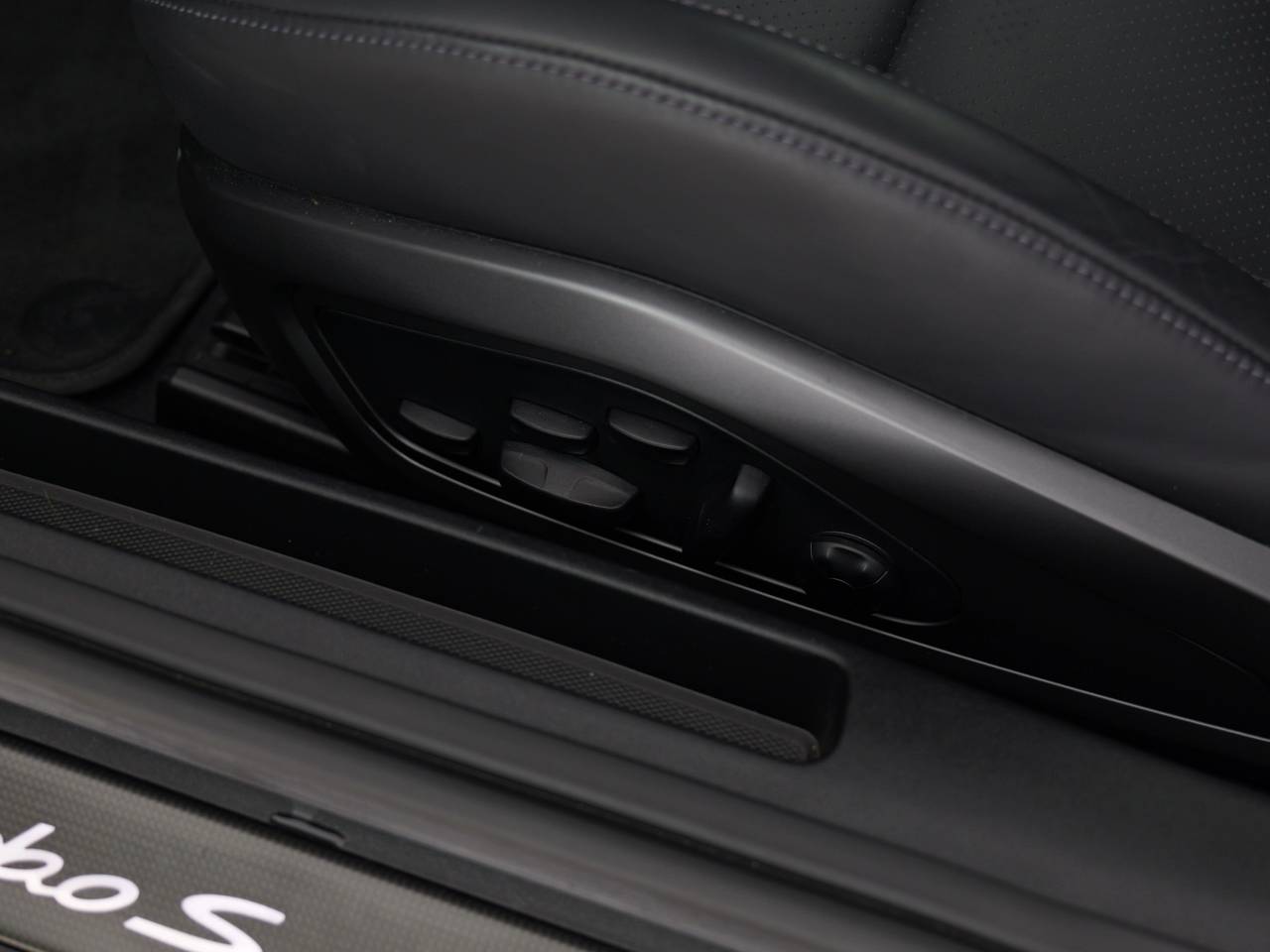 911 (992) TURBO S PDK (5) image 29