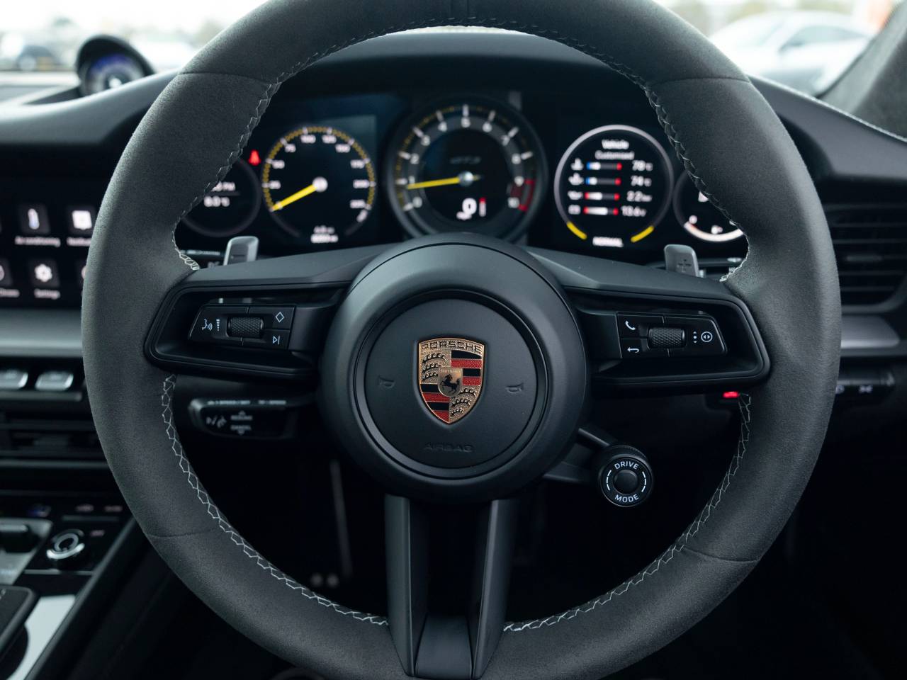 911 (992) GT3 PDK (8) image 47