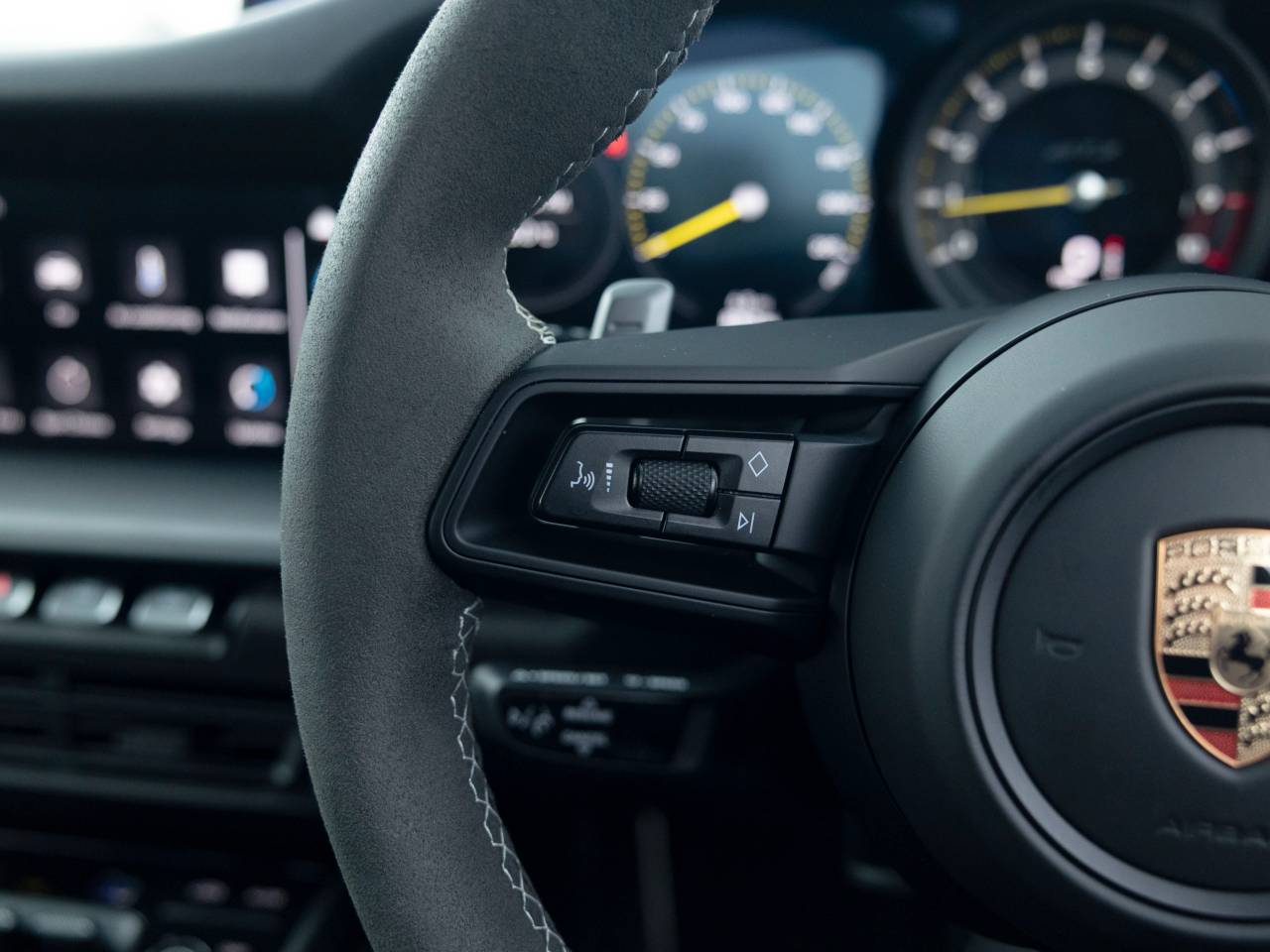 911 (992) GT3 PDK (8) image 48