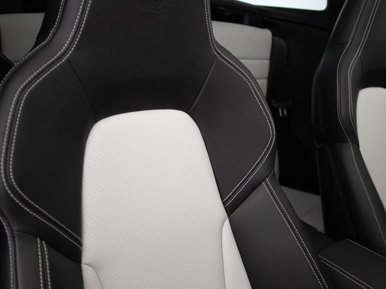 911 (992) TARGA 4 GTS PDK (10) image 43