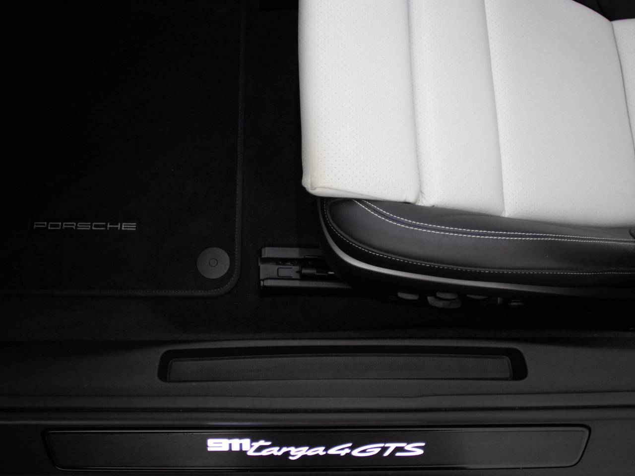 911 (992) TARGA 4 GTS PDK (10) image 65