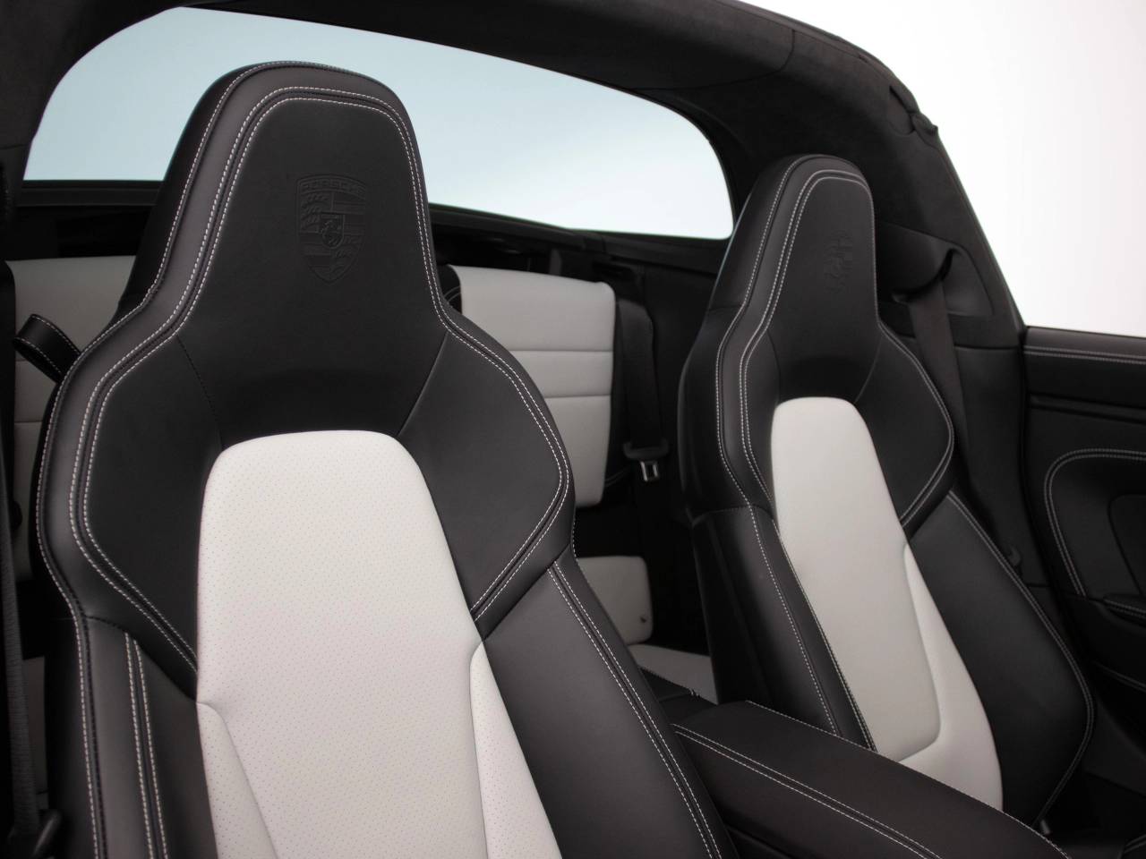 911 (992) TARGA 4 GTS PDK (10) image 05
