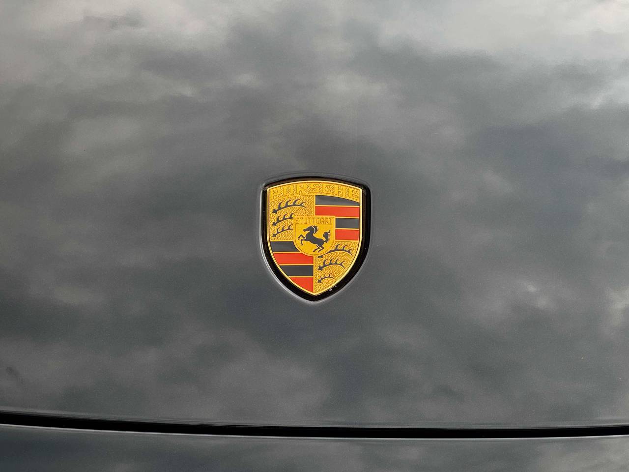 911 (992) TURBO 50 YEARS PDK image 16