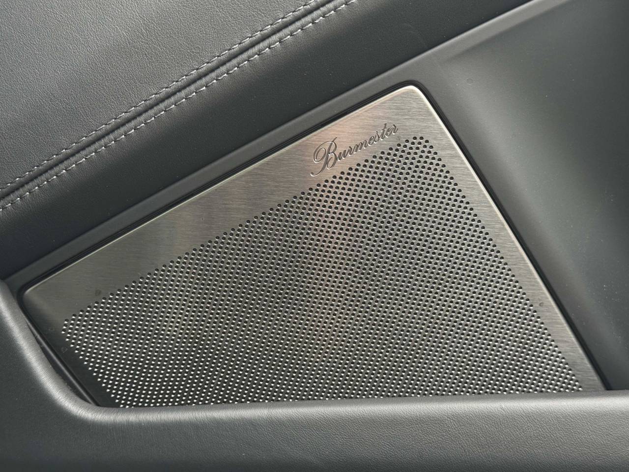 911 (992) TURBO 50 YEARS PDK image 19