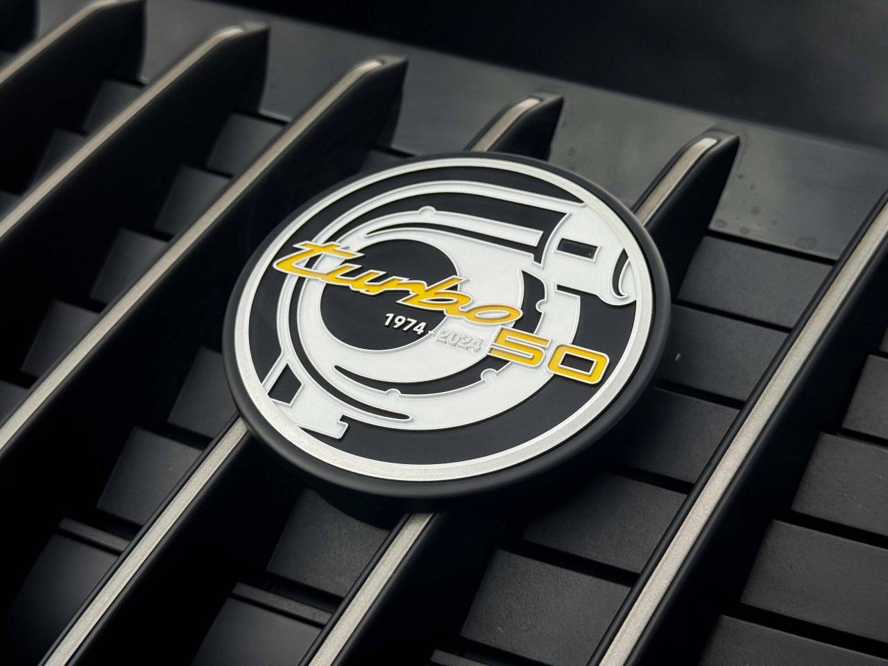 911 (992) TURBO 50 YEARS PDK image 14