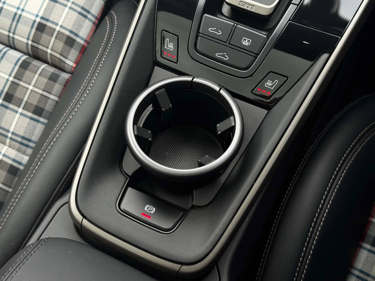 911 (992) TURBO 50 YEARS PDK image 09