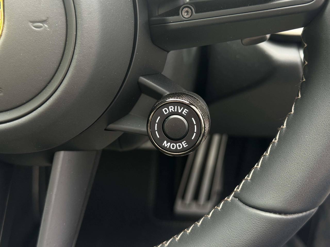 911 (992) TURBO 50 YEARS PDK image 18