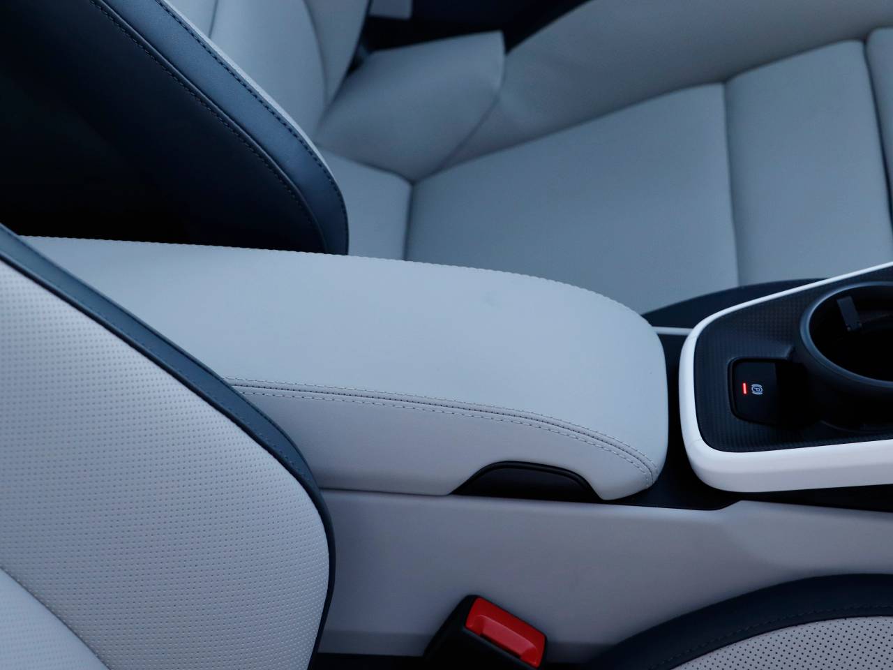 911 (992) CARRERA 4 GTS PDK (13) image 23