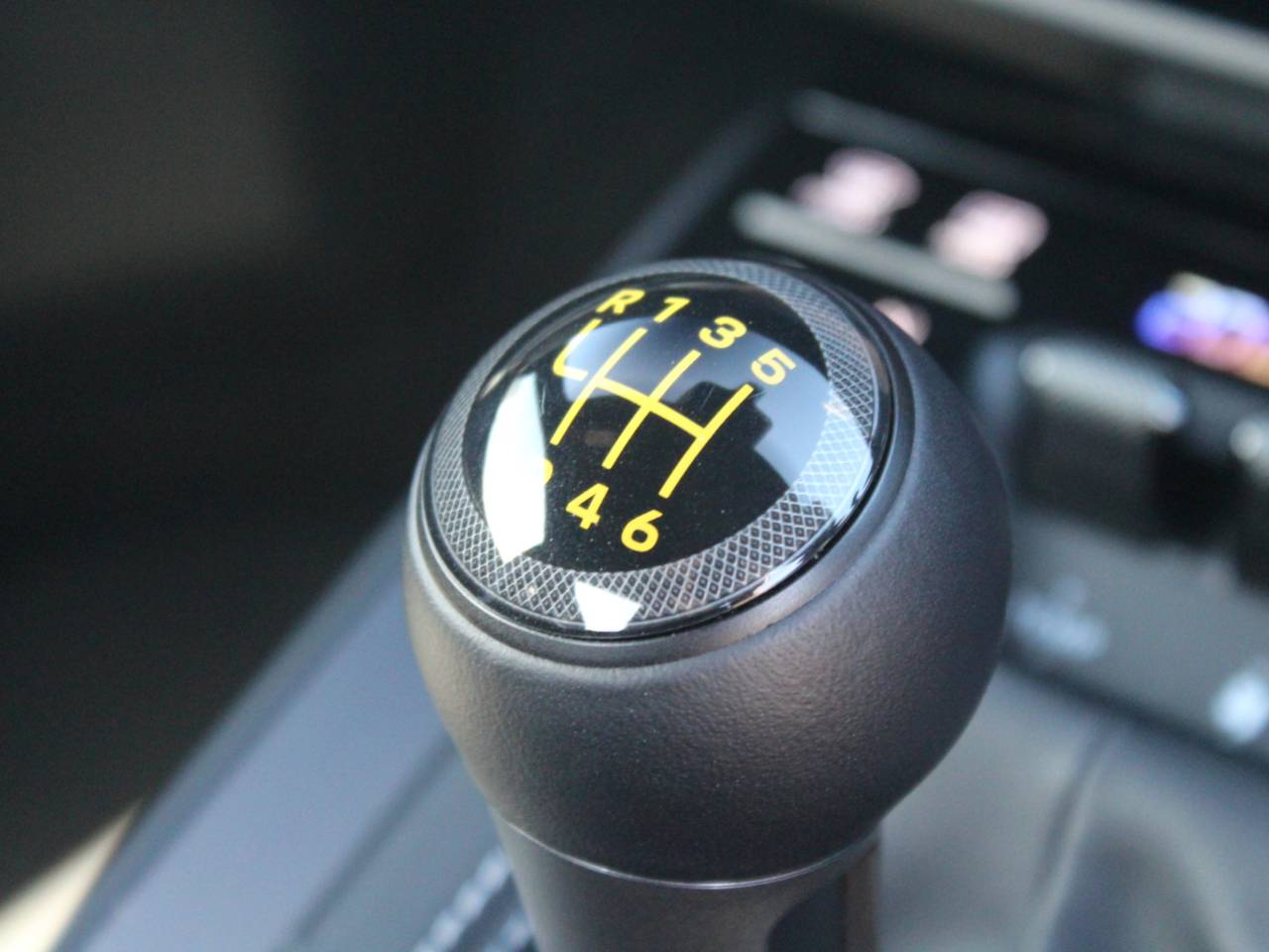 911 (992) GT3 TOURING image 31
