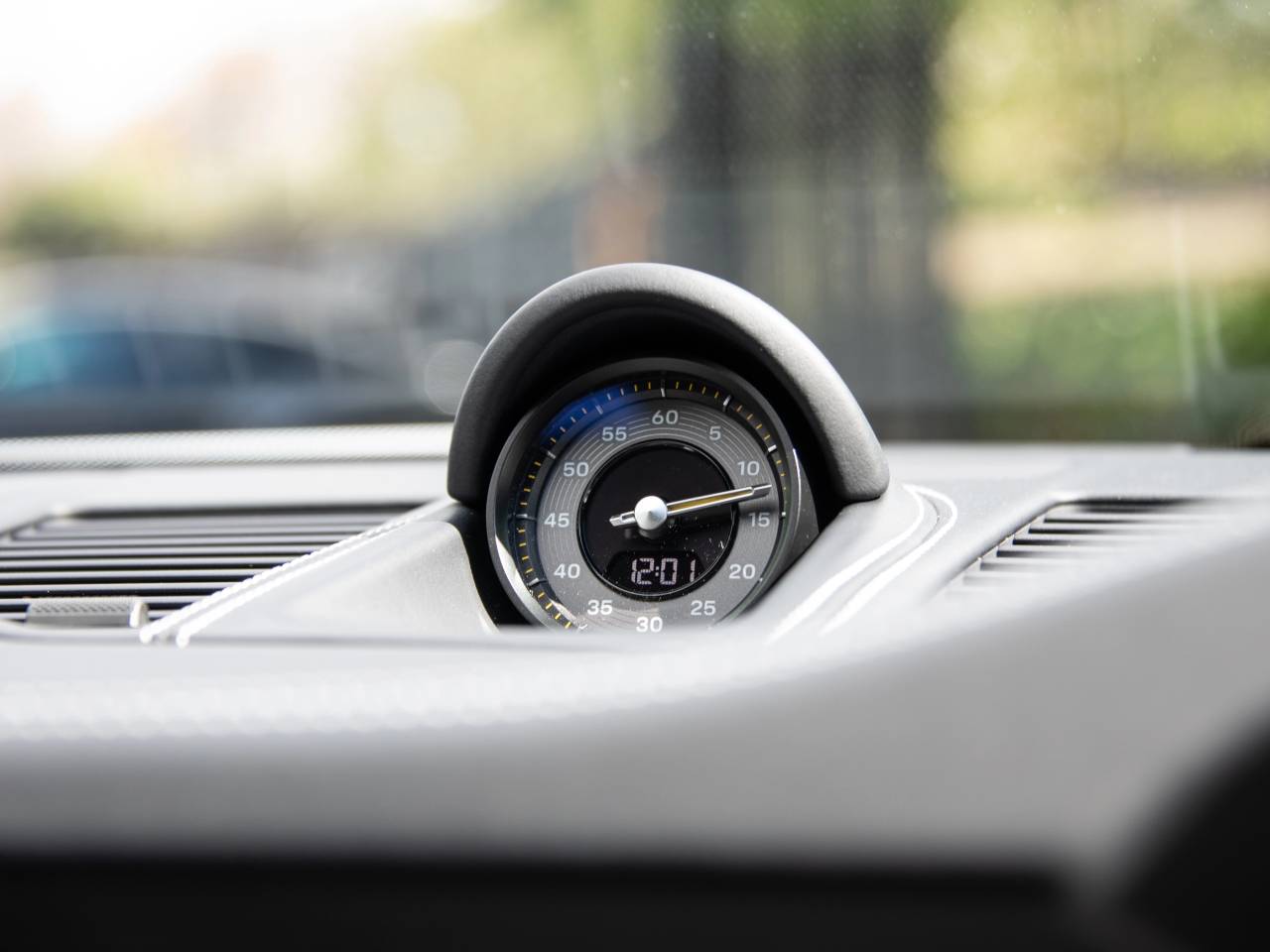 911 (992) GT3 PDK (8) image 36