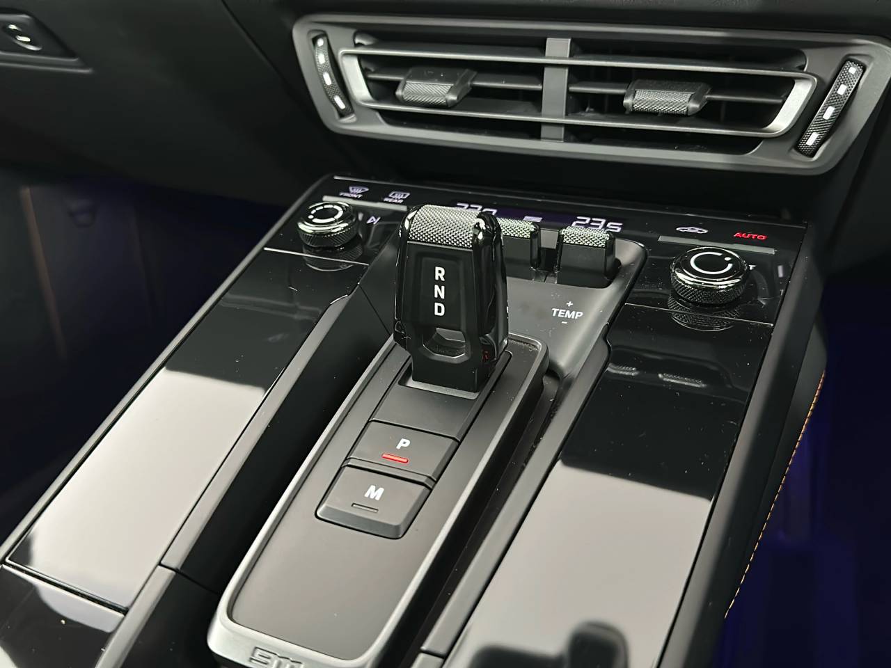 911 (992) CARRERA T PDK (9) image 26