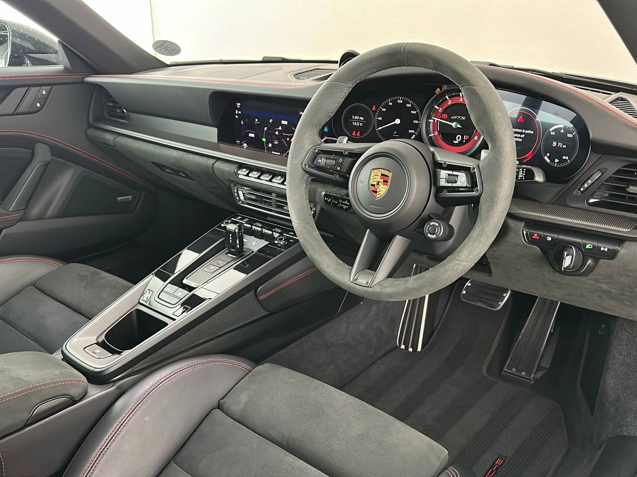 911 (992) CARRERA GTS PDK (30) image 05