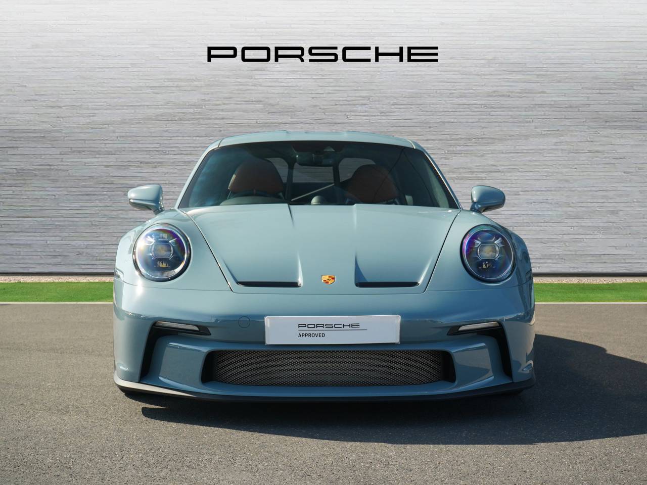 911 (992) S/T (1) image 06