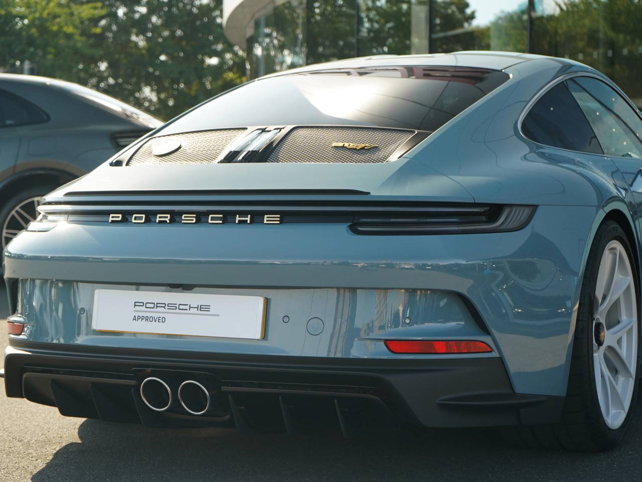 911 (992) S/T (1) image 23