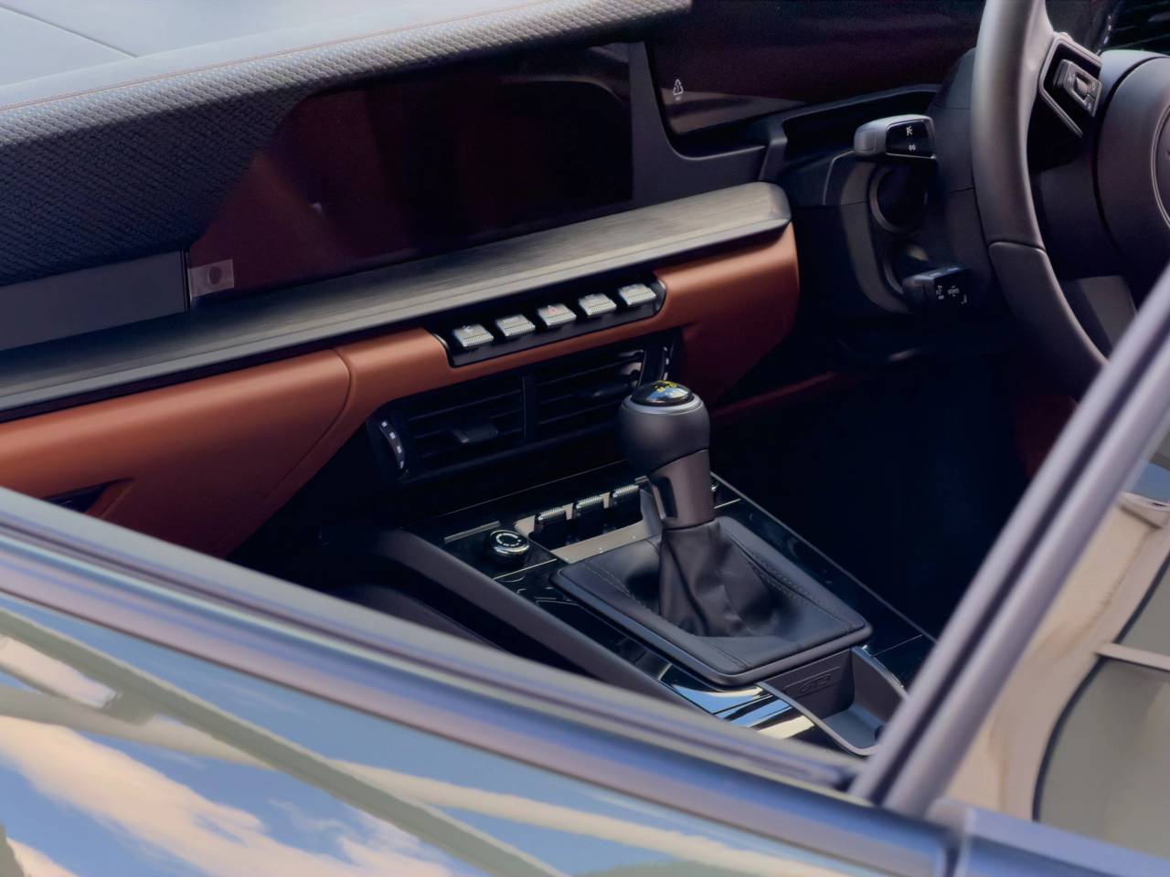 911 (992) GT3 TOURING PDK (10) image 52