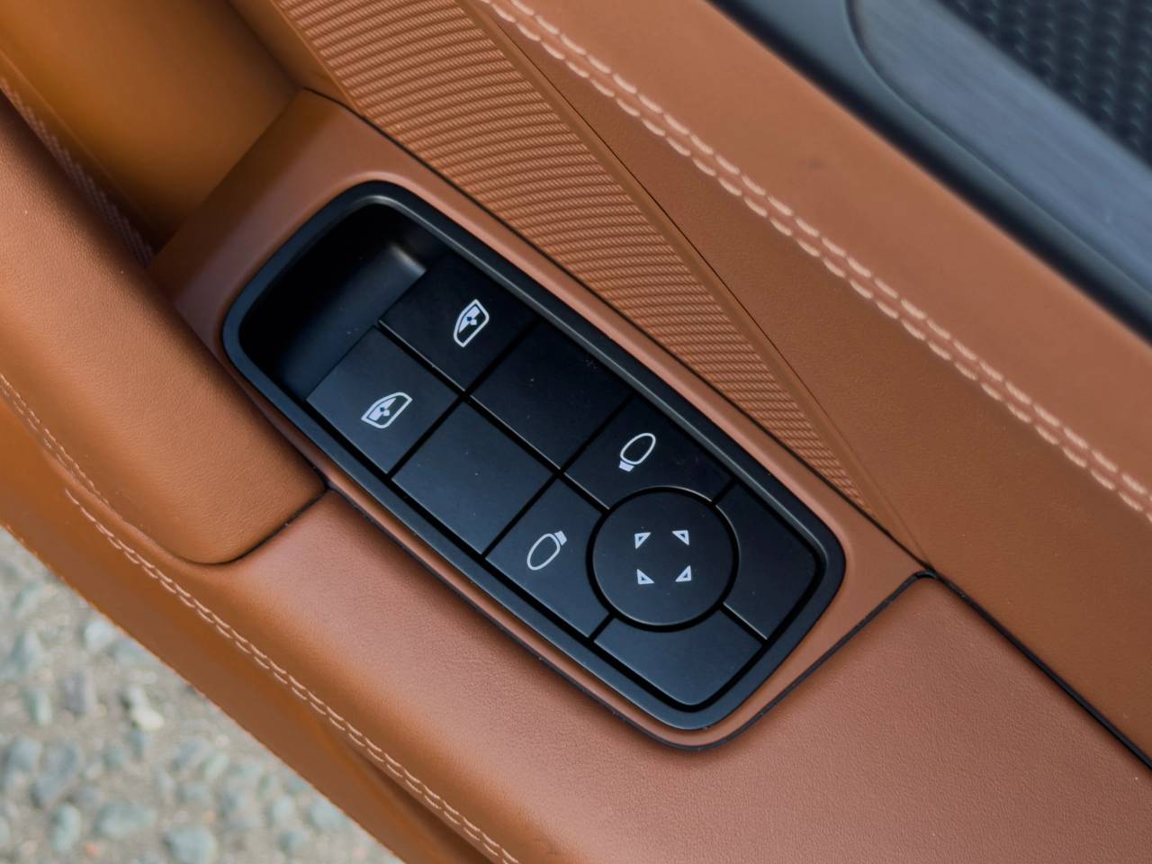911 (992) GT3 TOURING PDK (10) image 41