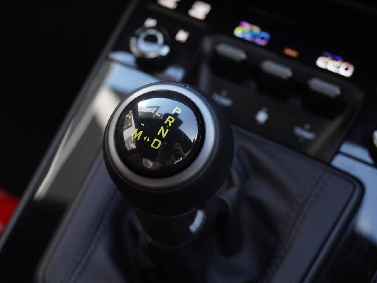 911 (992) GT3 TOURING PDK (10) image 38