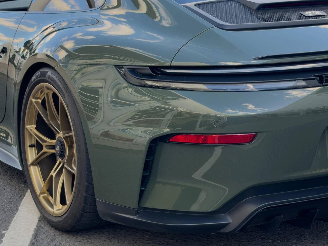 911 (992) GT3 TOURING PDK (10) image 24