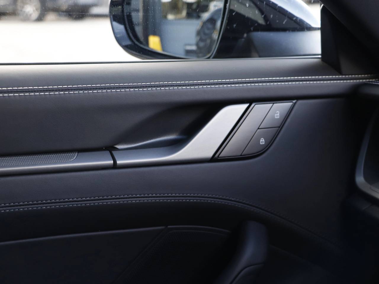 911 (992) TARGA 4 PDK (1) image 21